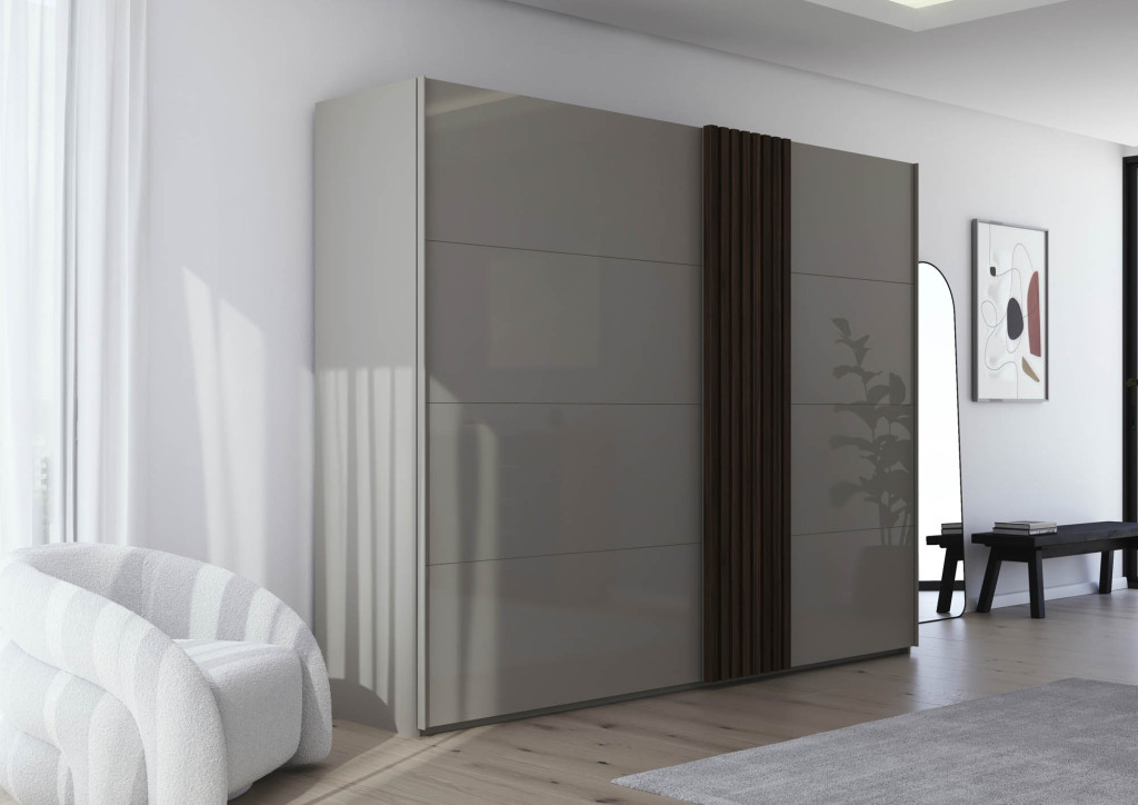 Schwebetürenschrank