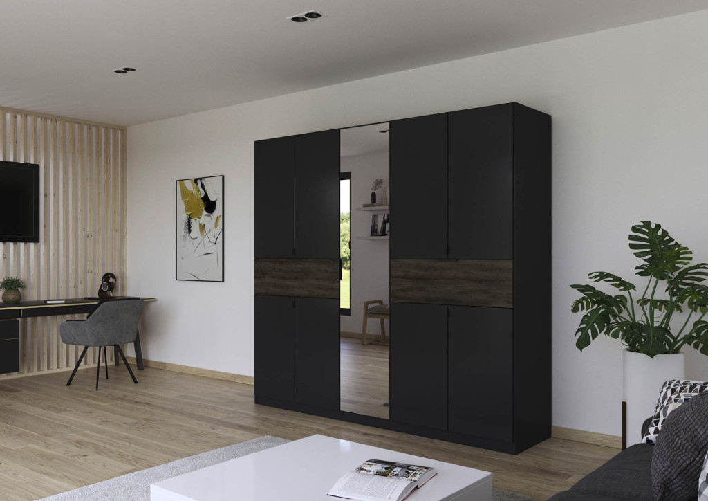 Drehtürenschrank